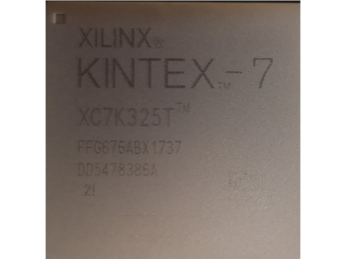 XC7K325T-2FFG676I